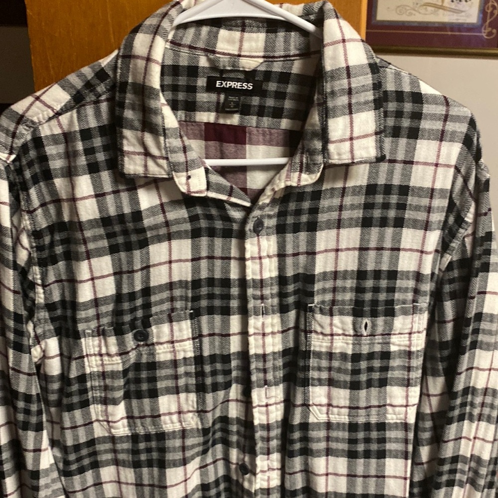 Express button down flannel Large